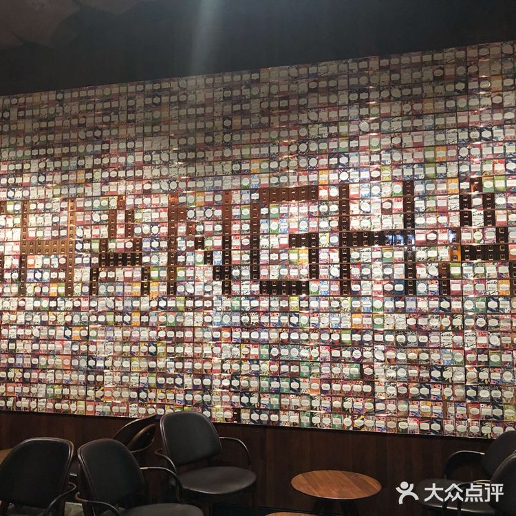 这家星巴克真的是需要用逛的，来形容