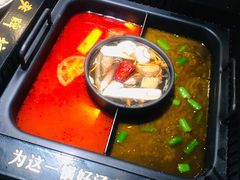 菌汤-老牌坊云南鱼豆花火锅(哈西万达店)