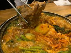 -喇喇排骨火锅·传统韩式脊骨汤(望京西园总店)