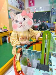 -菠萝树益智玩具体验馆(欧亚卖场店)