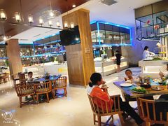 大堂-哈曼度假酒店哈宝家庭餐厅(大东海店)