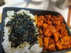-七楽·韩式欢聚餐厅 치르치르(龙泉驿万达店)