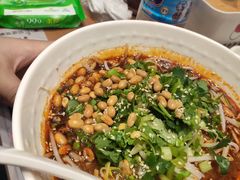 骨汤酸辣粉-阳阳中国饭(北京荟聚店)