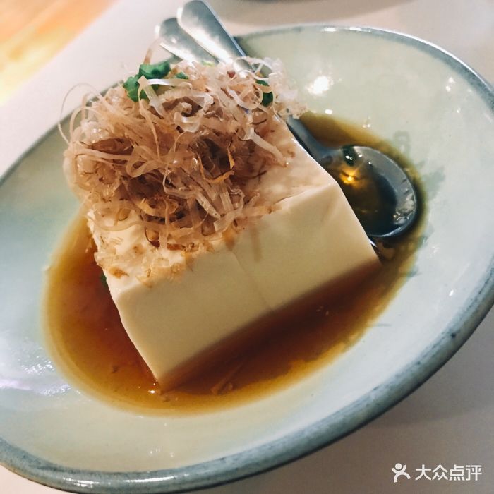 iron hot焱铁烧(万象城购物中心店)木鱼花冷豆腐图片 - 第1张