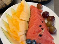 -海底捞火锅(新松江路生日主题店)