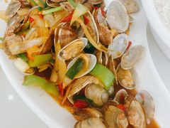 -覃记海鲜美食餐厅