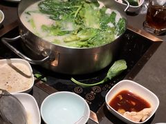 -捞王锅物料理(上海世茂广场店)