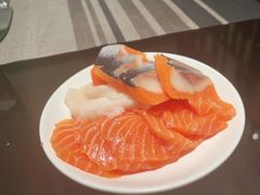 -广州万富希尔顿酒店·感趣自助餐厅·金秋蟹宴生蚝海鲜刺身烧烤