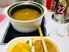 -百品聚旋转火锅(万德庄店)