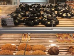 -好利来(万卉路店)