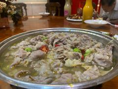 酸菜肥牛-艳阳天(明德北路店)