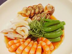 -维园悦谱·海派家常菜(乌鲁木齐南路店)