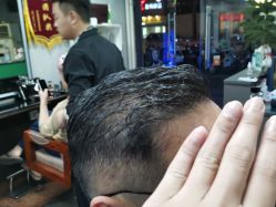 -乾健·烫染·接发SALON