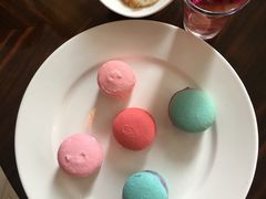 -圣丰索菲特·2 On 988 Café 自助餐厅