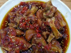 辣猪蹄-贤花饭店(城阳店)