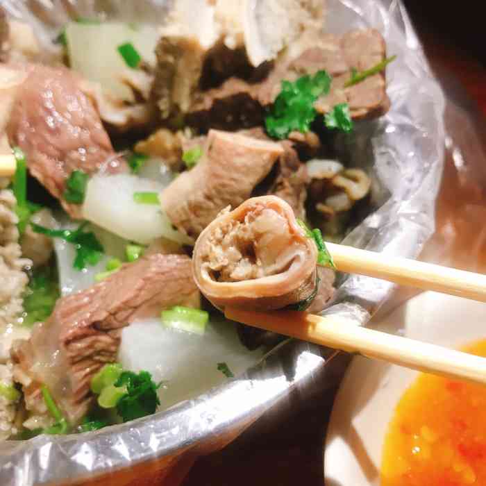 海宴牛杂-"[薄荷]环境:环境的话,就路边摊咯,不."-大众点评移动版