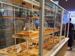 -焙丽拾光(麦凯乐直营店)