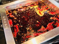 -二荆条·蜀鲜汇城市森林火锅