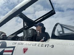 -中途岛号航空母舰博物馆