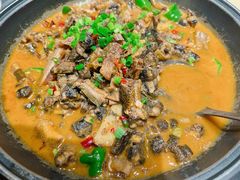 鳝鱼腊肉炖酸菜火锅-虾味传奇(生态龙虾城店)