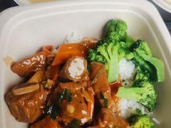 土豆排骨套餐-横琴湾畔餐厅(长隆海洋王国白鲸剧场店)