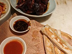 -弄堂里(西溪龙湖天街店)