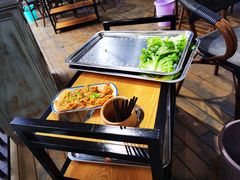 自助取餐区-醉月城西昌火盆烧烤(天府店)