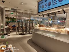 -老乡鸡(上海白玉兰广场店)