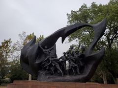 -上海市龙华烈士陵园