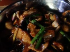 -鲤鱼塘农家山庄