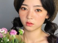 -金夫人化妆摄影职业培训学校