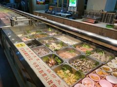 -尚品海鲜肥牛自助火锅(湖明店)