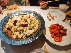 -小鱼小牛·鱼牛干锅·脆鱼火锅(世欧广场店)