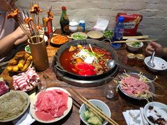 -四小区火锅·巷子里的重庆火锅(花照壁店)