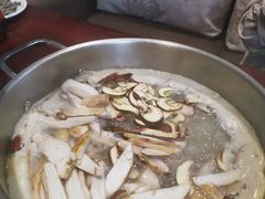 -野菌皇海景野生菌火锅(滨海大道店)