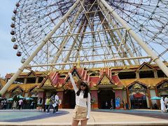 -七彩云南欢乐世界