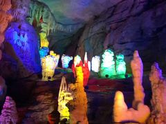 -泰安地下龙宫景区