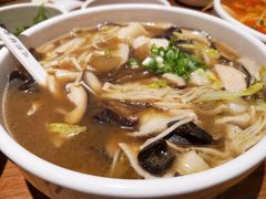 -渝是乎酸菜鱼(龙旗购物中心店)