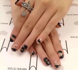 -隅日式美甲美睫專門店