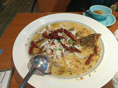 -鱼亨小鲜酸菜鱼(大信店)