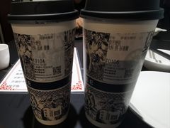 -霸王茶姬(上海静安大悦城店)