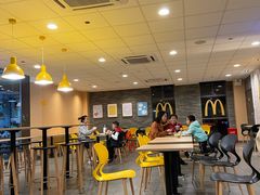 -麦当劳(石坝服务区店)