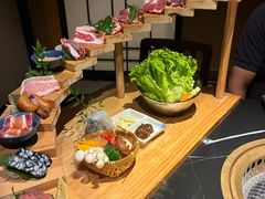 -山川小町·极番烧肉(新地假日广场店)