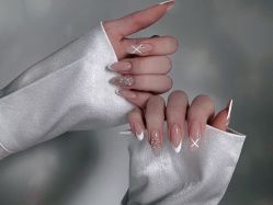 -IDO美甲美睫