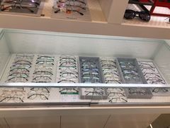 -明月眼镜(三坝店)