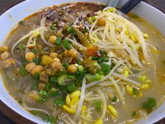 -重庆火红麻辣烫(伟超置业大厦店)