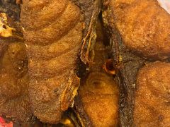 -梅记大块头爆鱼店(乍浦路店)