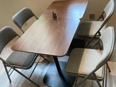 -Fridi Patisserie Cafe