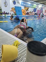 -熊小米专业儿童游泳馆