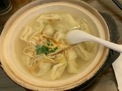 砂锅小馄饨-明将锅贴(五爱路店)